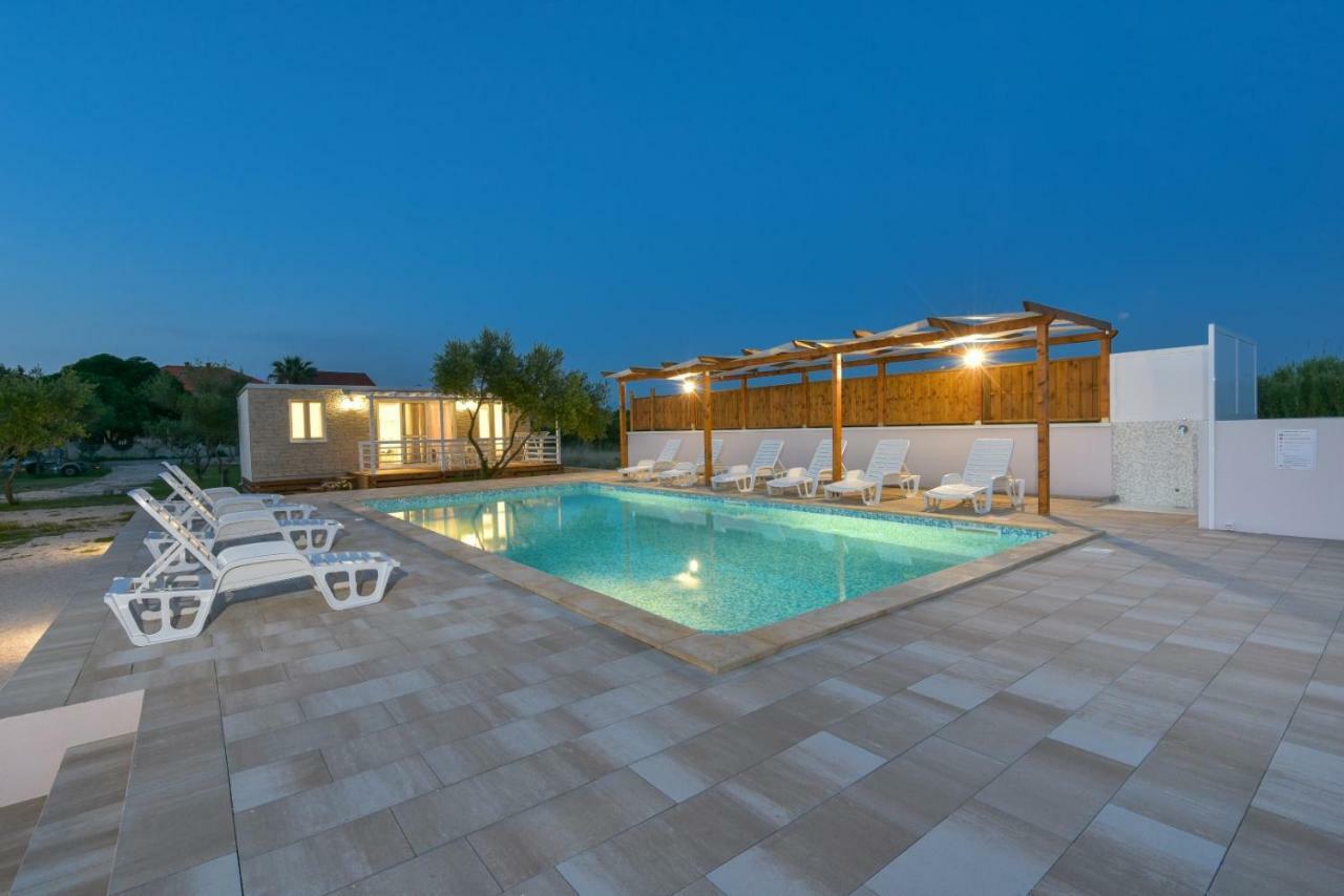 Bungalov Medanic - Private Pool Privlaka  Exterior foto